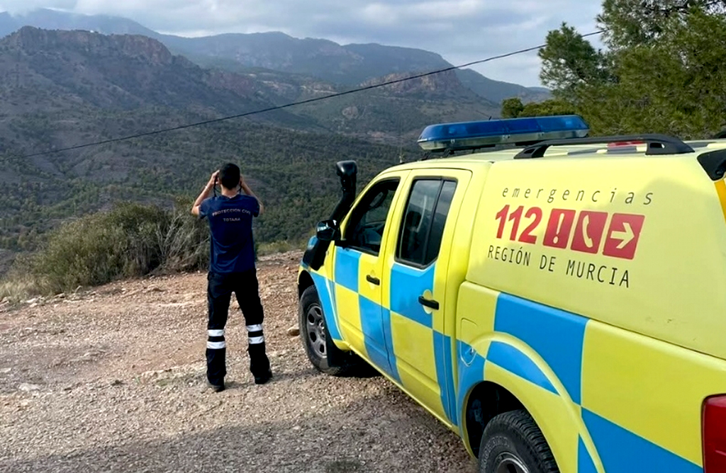 20 voluntarios de Proteccin Civil estn reforzando este verano las labores de prevencin de incendios forestales 
